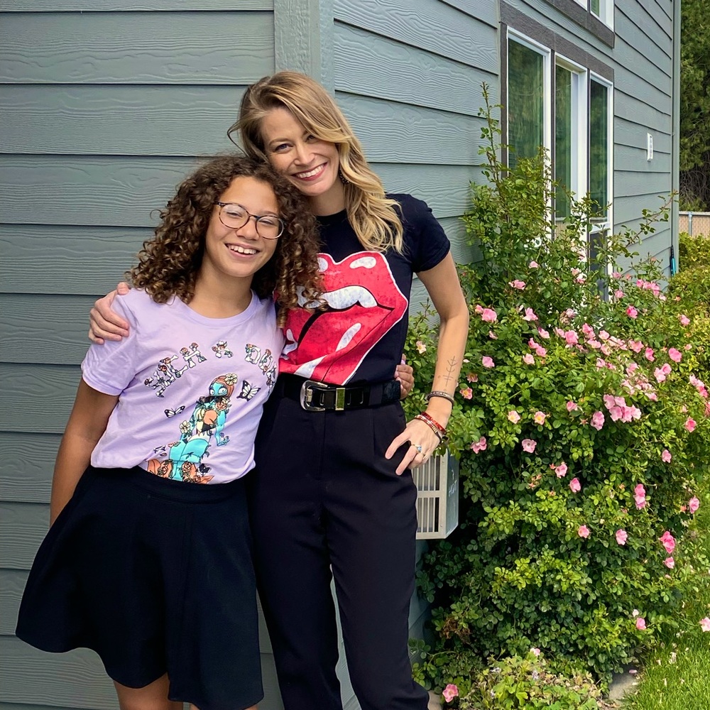 Meet your Posher, Jessi & Maya